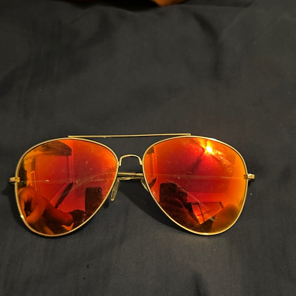 Super Sunglasses with Red and Gold Tint